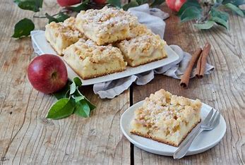 Authentic Bavarian Apple Streusel 4pc